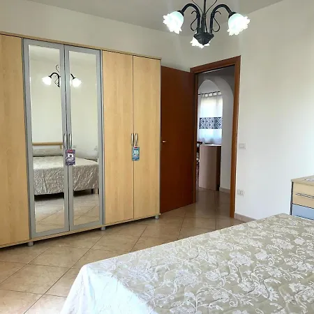 Oleanders House - Two-room With Private Terrace In Apartment *