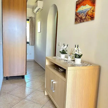 Apartment Oleanders House - Two-room With Private Terrace In *